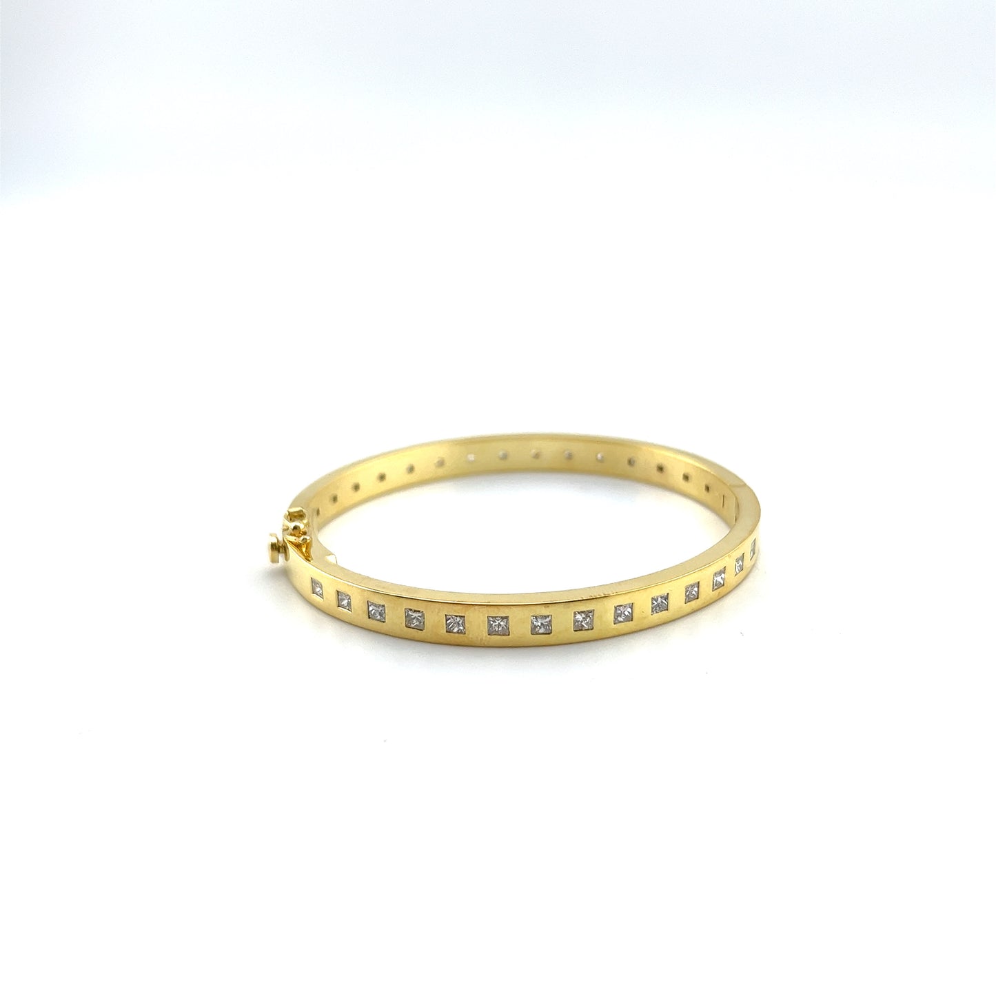 Hip To Be Square Oval Bangle